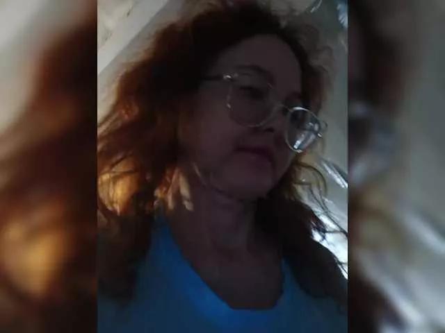 Madam-oss from BongaCams