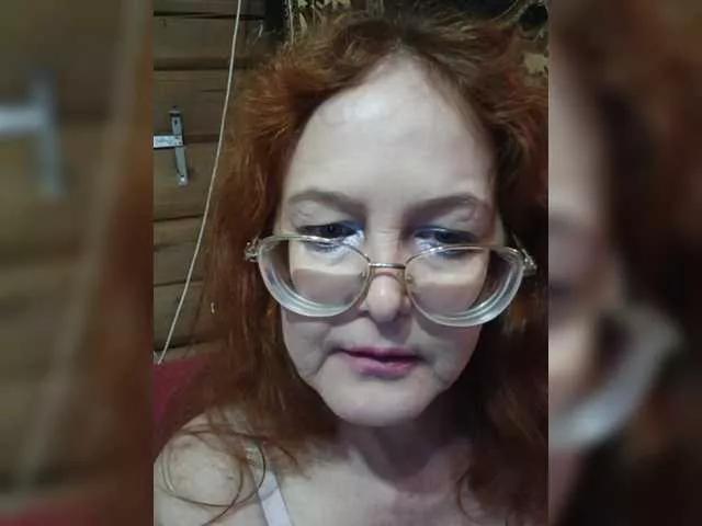 Madam-oss from BongaCams