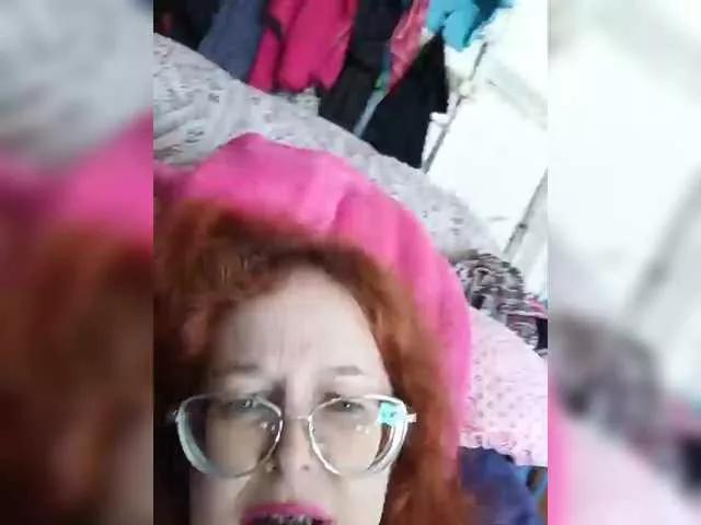 Madam-oss from BongaCams