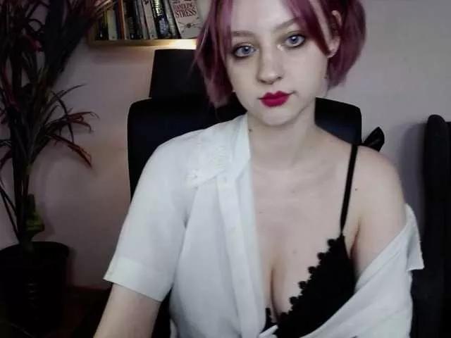 MadelineLOVE99 from BongaCams is Freechat