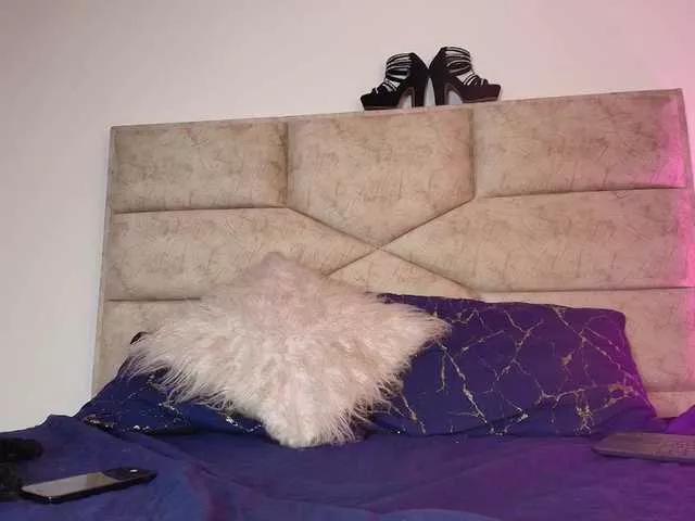 madissonMoon from BongaCams is Freechat