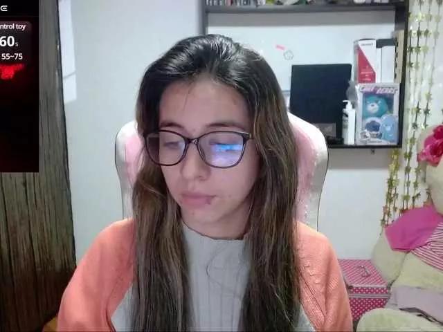Maggie-Fox from BongaCams