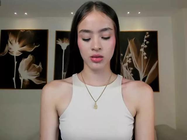 MaiaCollins1 from BongaCams