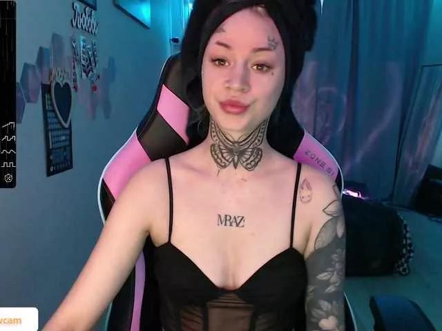 MalinaLaura from BongaCams is Freechat