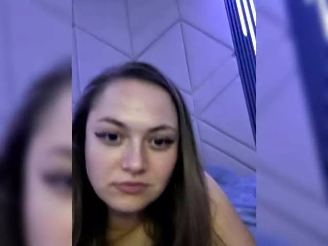 Manyella91931 webcams show profile image 