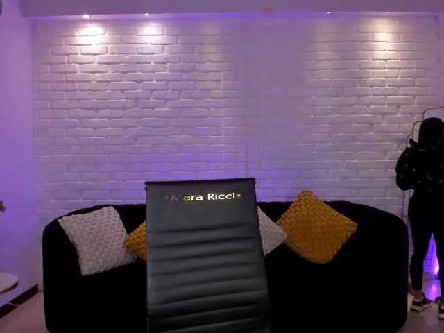 MaraRicci from BongaCams