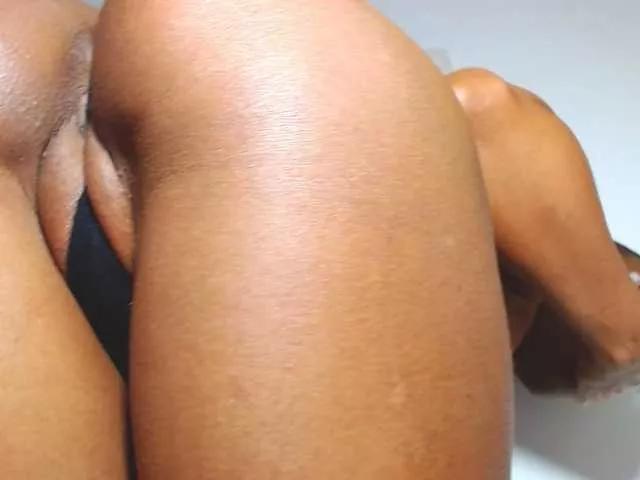 marart2 from BongaCams