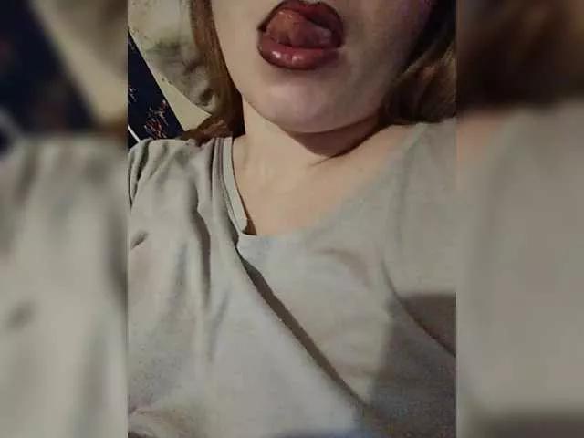 Marinet28 from BongaCams is Freechat