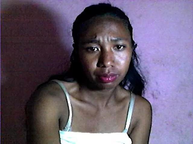 MaryinaInsky from BongaCams is Freechat