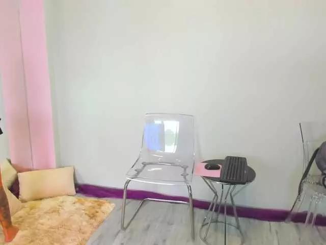 Maya-Hellen from BongaCams