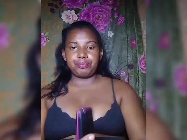 Maya21a from BongaCams