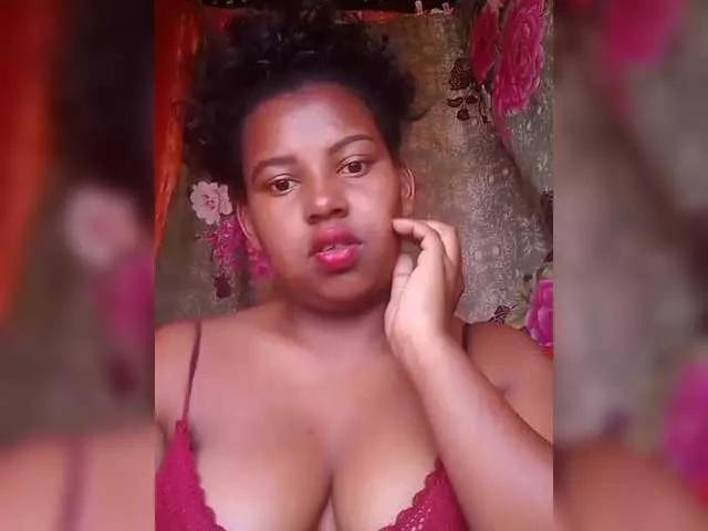 Maya21a from BongaCams