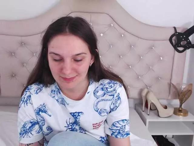 MayaHot from BongaCams