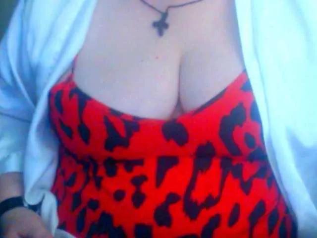 mayalove4u from BongaCams