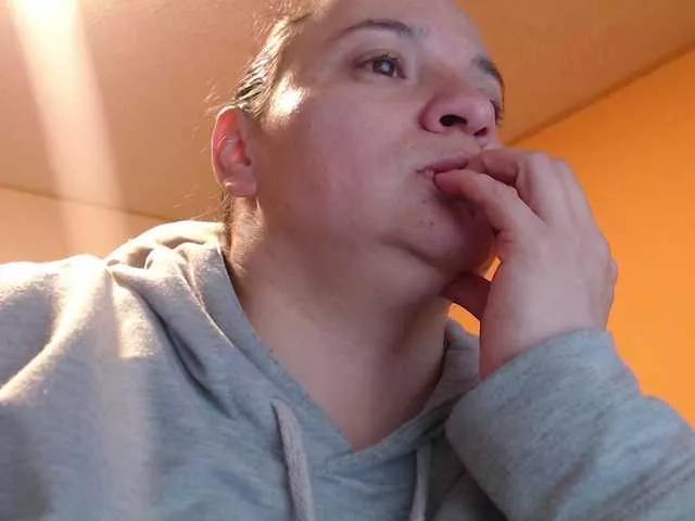 miaabrownn2 from BongaCams