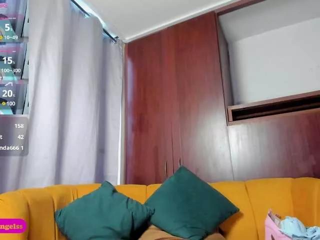 MiaEngels from BongaCams is Freechat