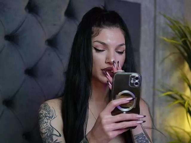 MiamiCoffee from BongaCams