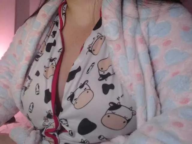 MiaSecret from BongaCams is Freechat