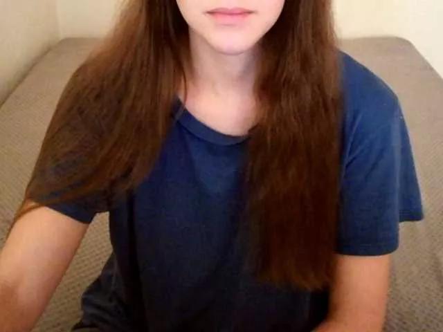 mikkirsan1 from BongaCams