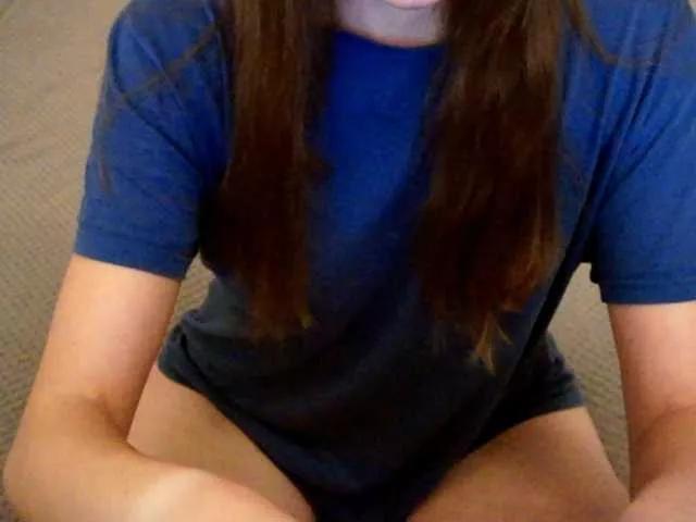 mikkirsan1 from BongaCams