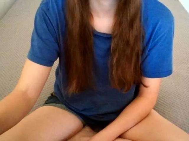 mikkirsan1 from BongaCams