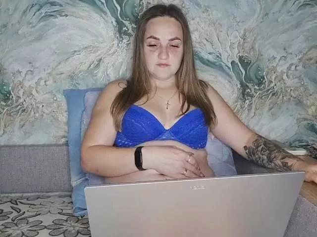 MilanaXoXo from BongaCams is Freechat