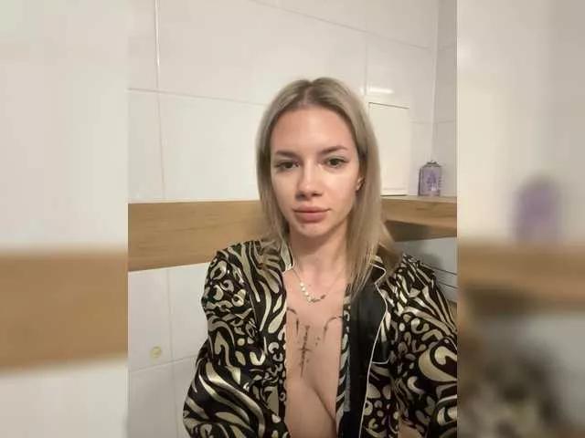 Photos of Millashaa from BongaCams is Freechat