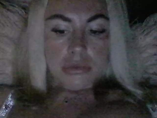 Millisa13 from BongaCams