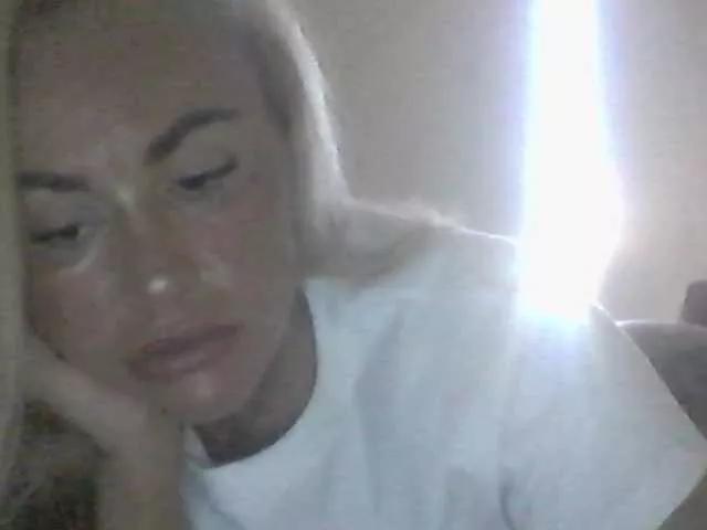 Millisa13 from BongaCams