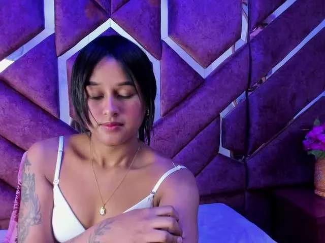 millyprint from BongaCams