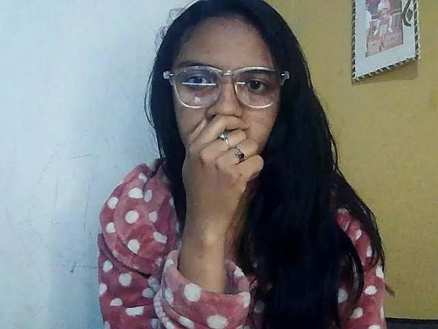 Mimie586 from BongaCams