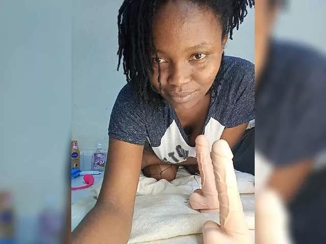 Miss-Atlai from BongaCams