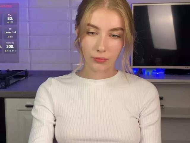 Miss-Lolli from BongaCams