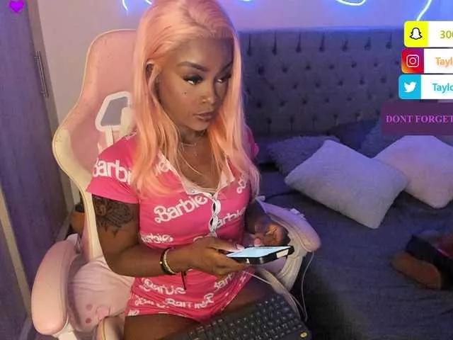 Miss-west from BongaCams