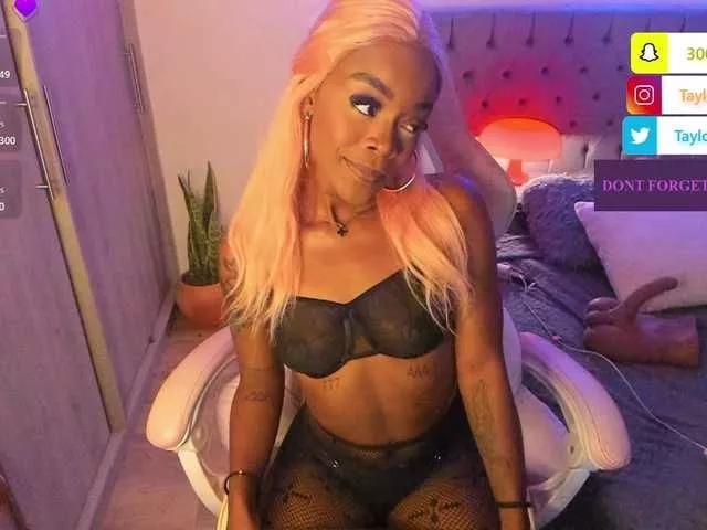 Miss-west from BongaCams