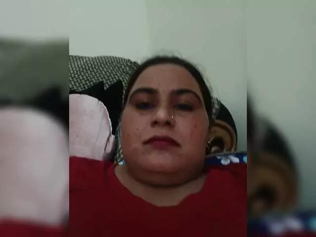 Misskissing from BongaCams is Freechat