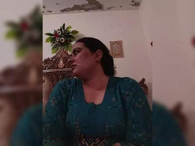Misskissing from BongaCams