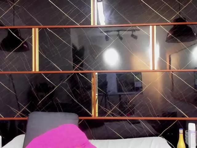 MissyJolies from BongaCams
