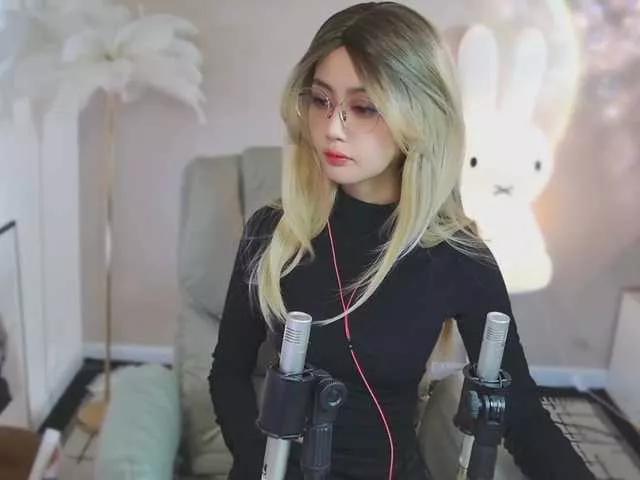 MissYy from BongaCams