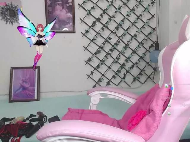 MOMCAMILA from BongaCams is Freechat
