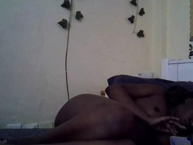 Mullaqueen from BongaCams