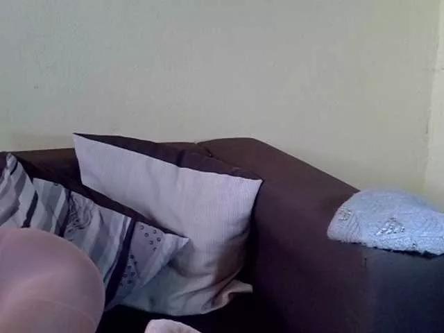 Nana-Pretty from BongaCams