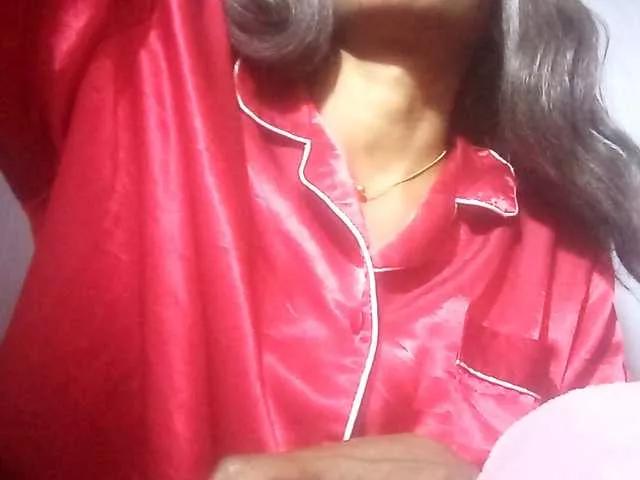 Nana-Pretty from BongaCams