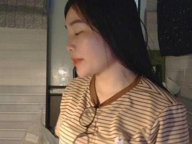 Nana76 from BongaCams