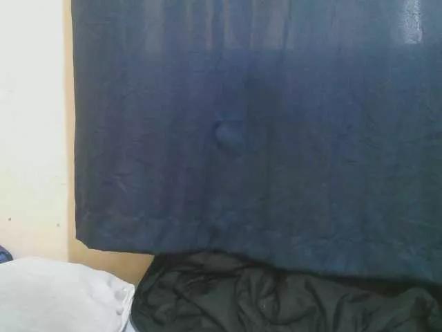 naughty-slender from BongaCams is Freechat