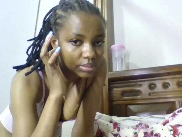 Naughtylittlemissy from BongaCams is Freechat