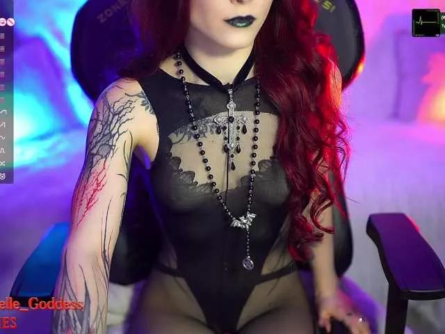 Nellene from BongaCams