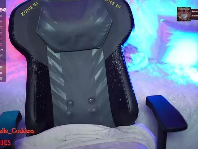 Nellene from BongaCams