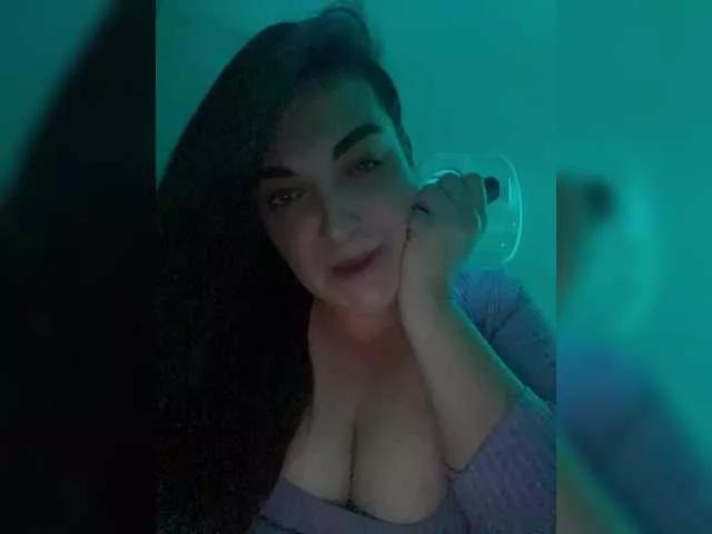 Nelli-1 from BongaCams