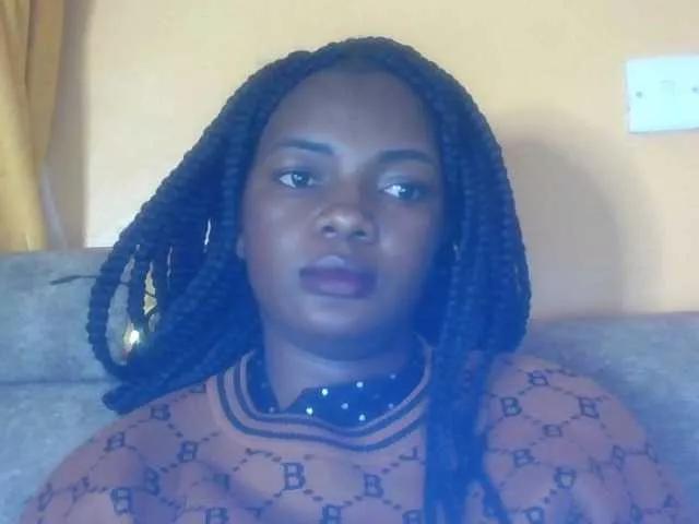 Nellypopa from BongaCams